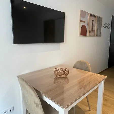 Appartement Duplex Lot 4 Climatisé Hypercentre à 5min Des Plages Saint-Raphaël