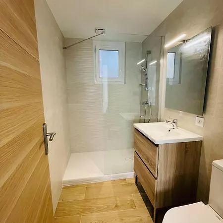 Appartement Duplex Lot 4 Climatisé Hypercentre à 5min Des Plages